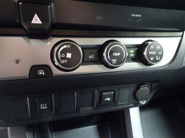 Toyota Tacoma 2WD SR5 Access Cab 6' Bed I4 AT (Natl) 2022