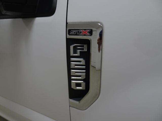 Ford Super Duty F-250 SRW Lariat 2WD SuperCab 8' Box 2019