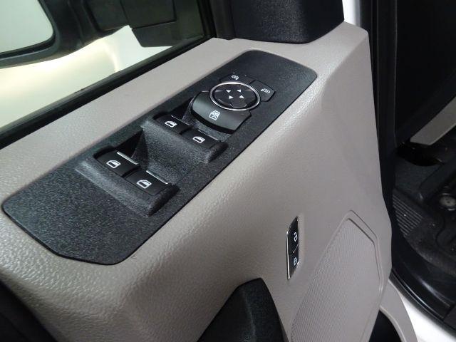 Ford Super Duty F-250 SRW Lariat 2WD SuperCab 8' Box 2019