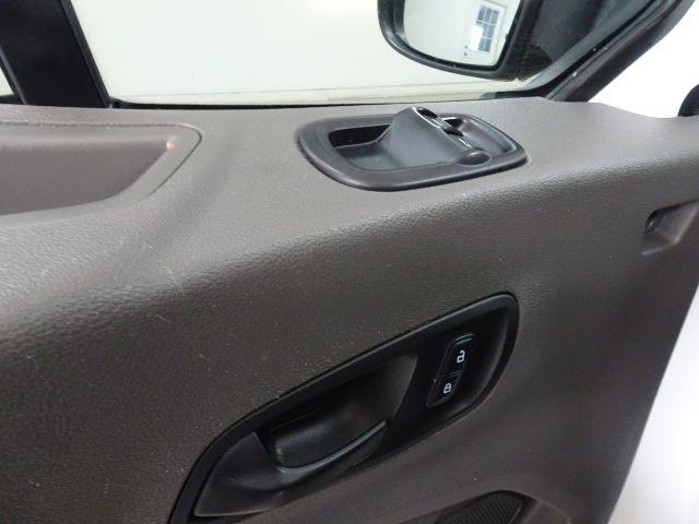 Ford Transit Cargo Van T-350 130" Med Rf 9500 GVWR RWD 2021