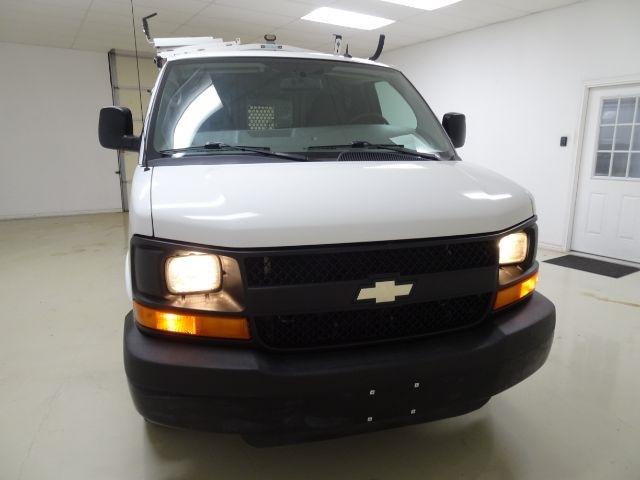 Chevrolet Express Cargo Van RWD 2500 135" 2015