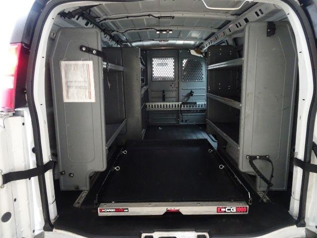 Chevrolet Express Cargo Van RWD 2500 135" 2015
