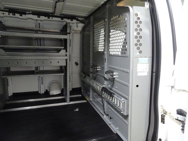 Chevrolet Express Cargo Van RWD 2500 135" 2015