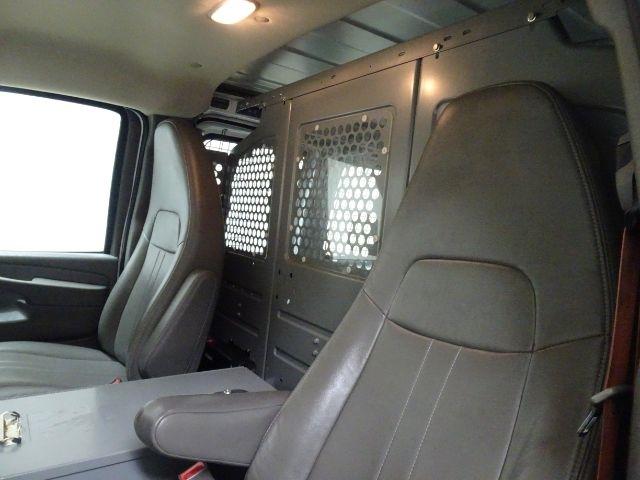 Chevrolet Express Cargo Van RWD 2500 135" 2015