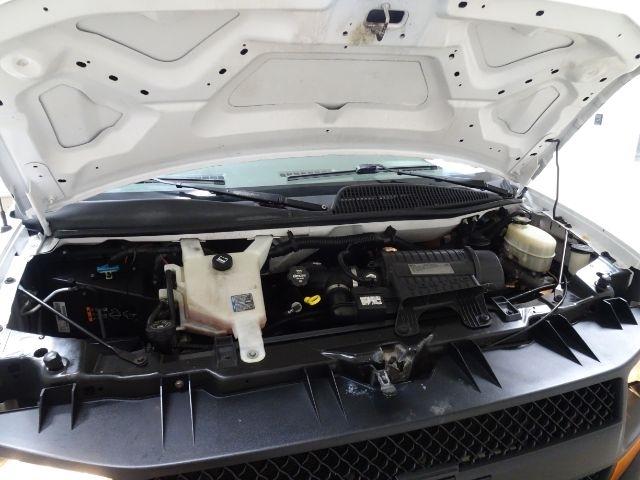Chevrolet Express Cargo Van RWD 2500 135" 2015