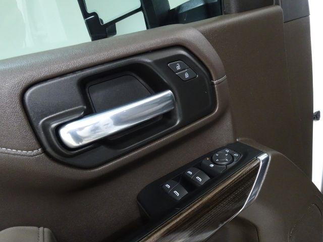 Chevrolet Silverado 2500HD 4WD Crew Cab 159" LT 2023