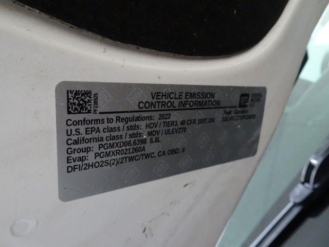 Chevrolet Silverado 2500HD 4WD Crew Cab 172" Work Truck 2023