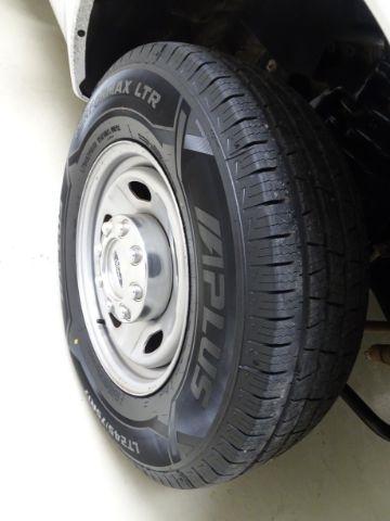Ford Super Duty F-350 SRW 2WD Reg Cab 137" XLT 2015