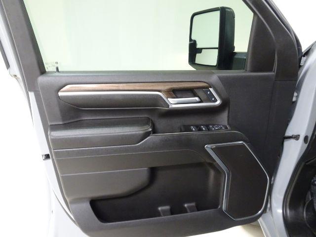Chevrolet Silverado 2500HD 4WD Crew Cab 159" LT 2024