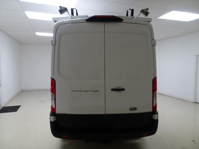 Ford Transit Cargo Van T-250 130" Med Rf 9070 GVWR RWD 2021