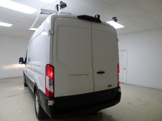 Ford Transit Cargo Van T-250 130" Med Rf 9070 GVWR RWD 2021