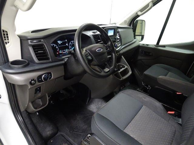 Ford Transit Cargo Van T-250 130" Med Rf 9070 GVWR RWD 2021