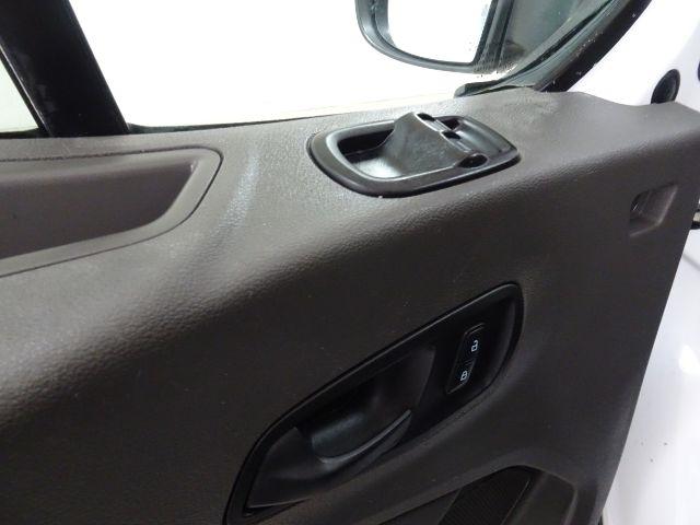 Ford Transit Cargo Van T-250 130" Med Rf 9070 GVWR RWD 2021