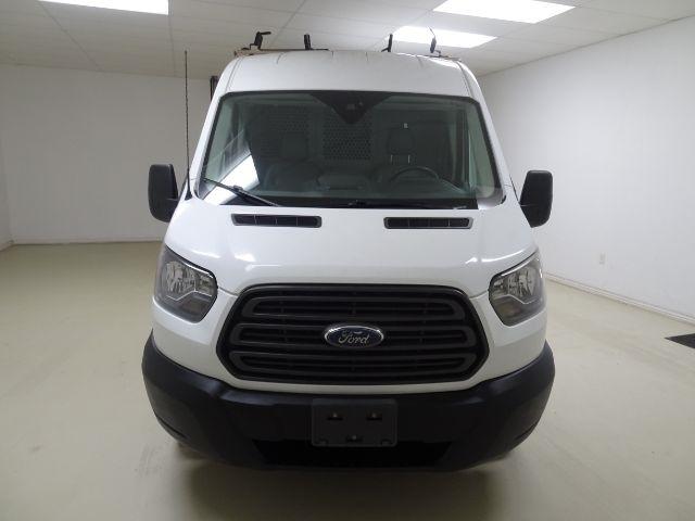Ford Transit Van T-250 148" Med Rf 9000 GVWR Sliding RH Dr 2018