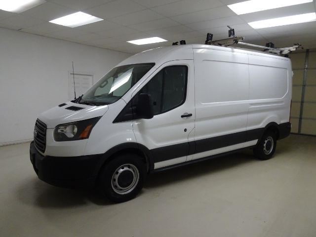 Ford Transit Van T-250 148" Med Rf 9000 GVWR Sliding RH Dr 2018