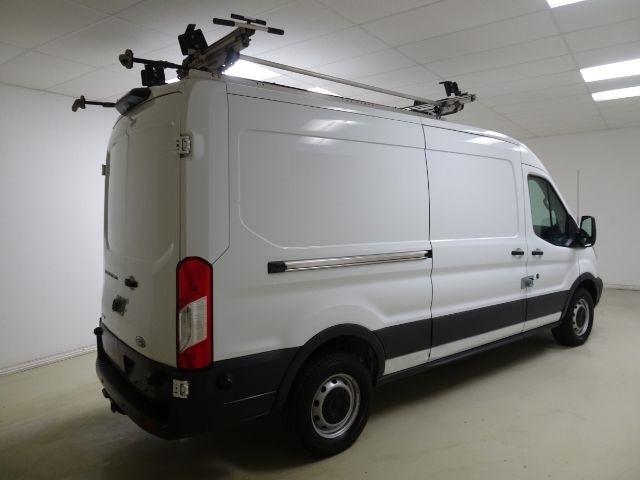 Ford Transit Van T-250 148" Med Rf 9000 GVWR Sliding RH Dr 2018