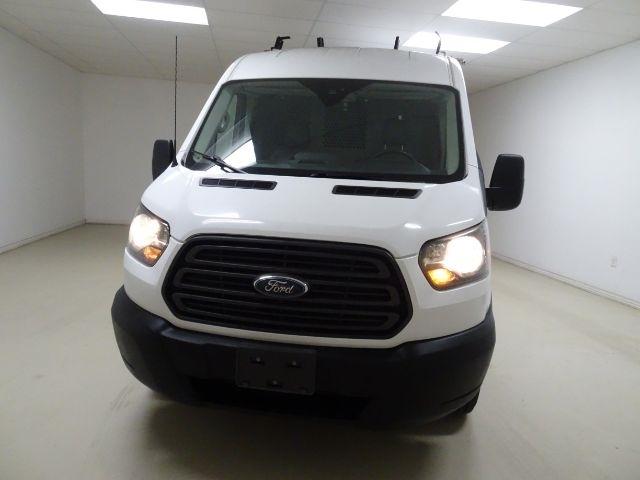 Ford Transit Van T-250 148" Med Rf 9000 GVWR Sliding RH Dr 2018