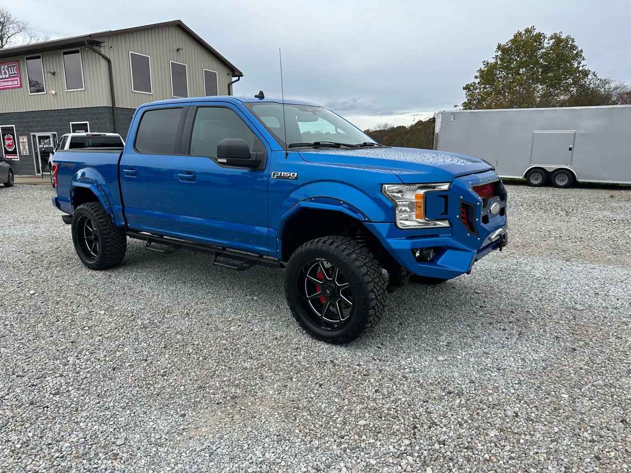 Ford F-150 XLT 4WD SuperCrew 5.5' Box 2019 Ford F-150 XLT 4WD SuperCrew 5.5' Box 2019
