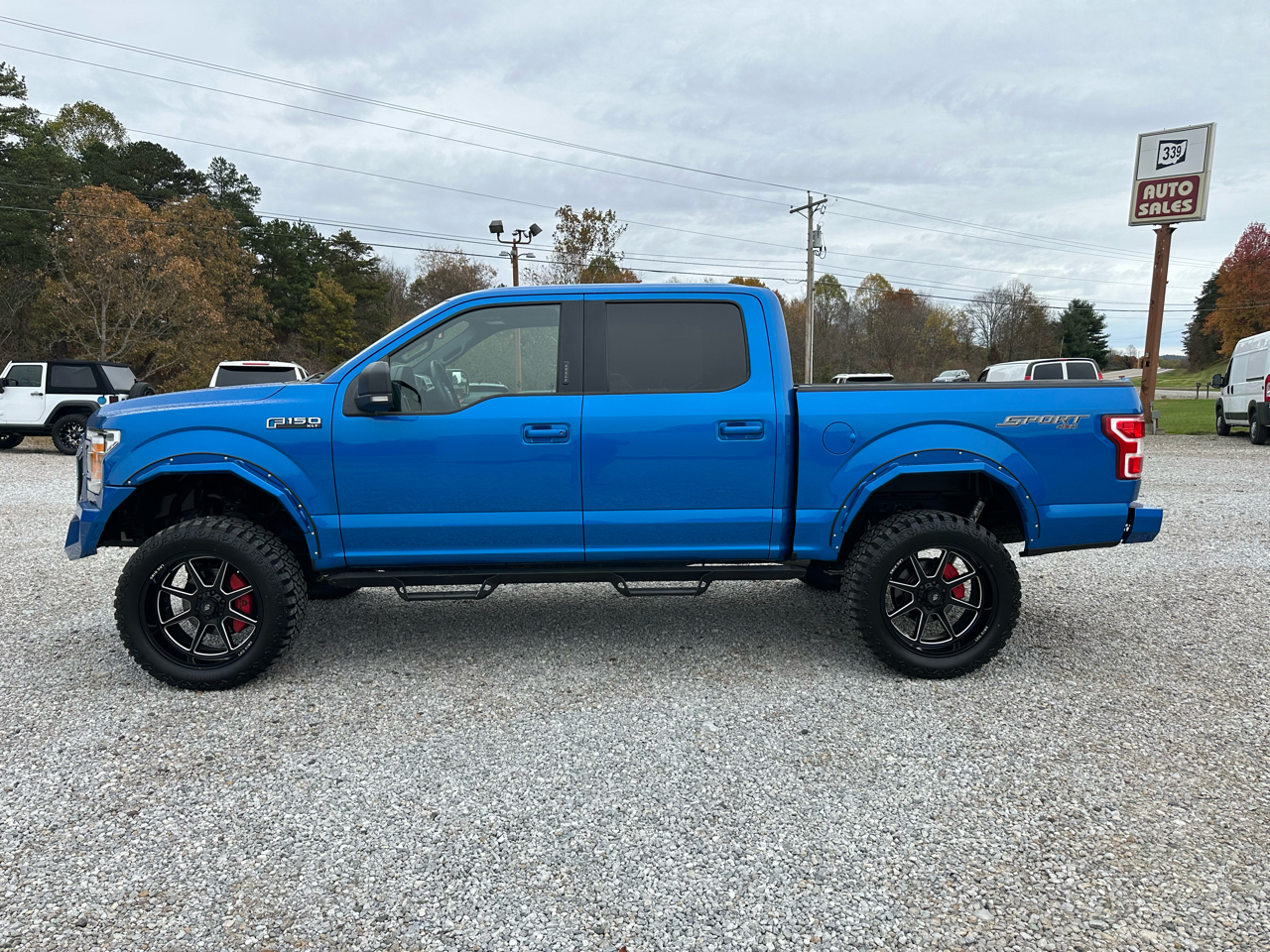 Ford F-150 XLT 4WD SuperCrew 5.5' Box 2019 Ford F-150 XLT 4WD SuperCrew 5.5' Box 2019