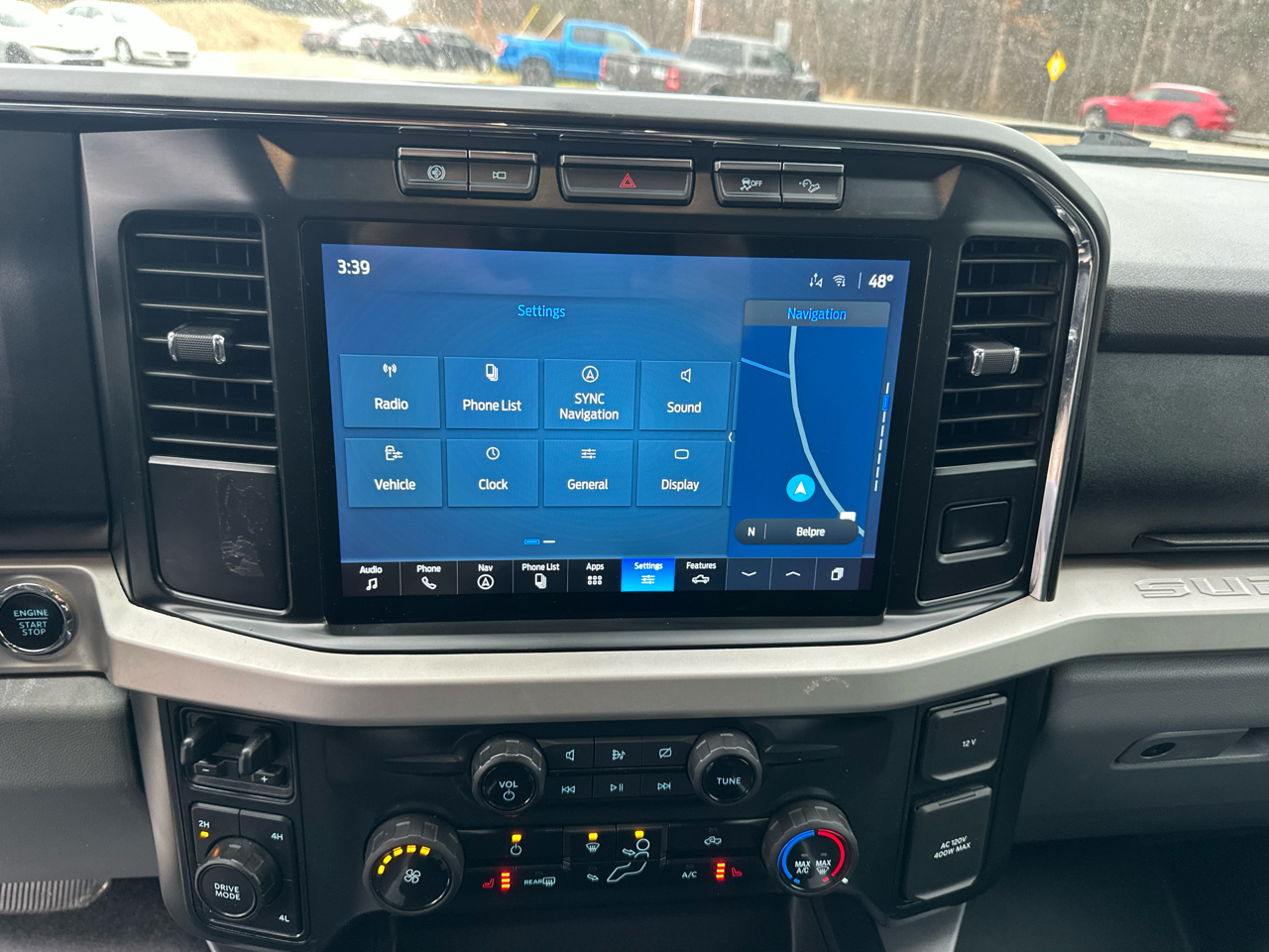 Ford F-250 SD XLT Crew Cab Long Bed 4WD 2023