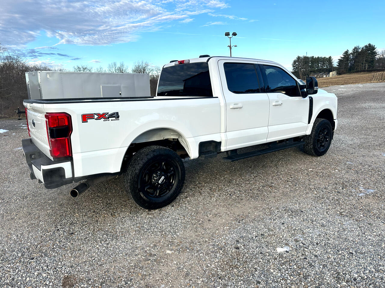 Ford F-250 SD FX4 Crew Cab 4WD 2024