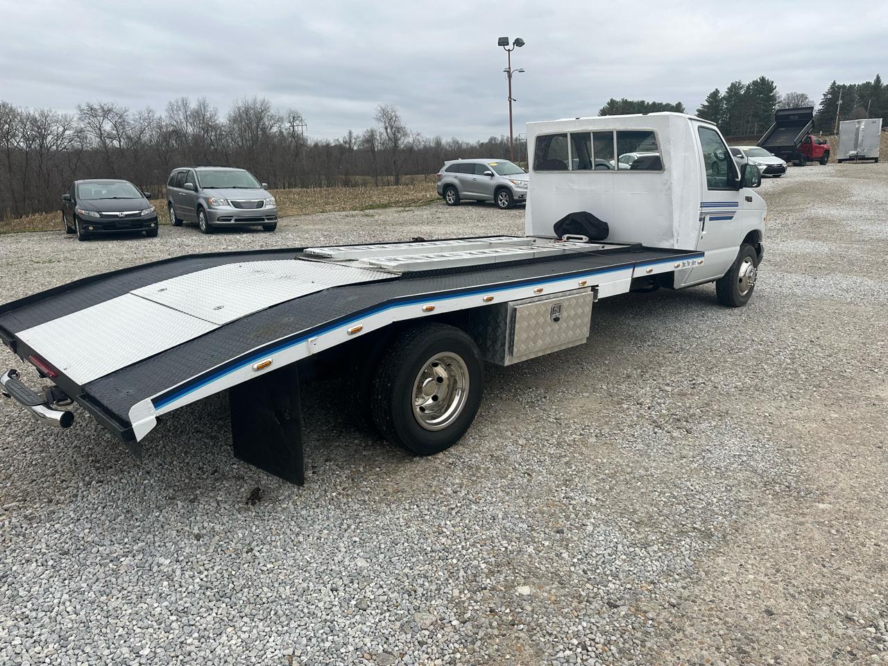 Ford Econoline E-450 2001