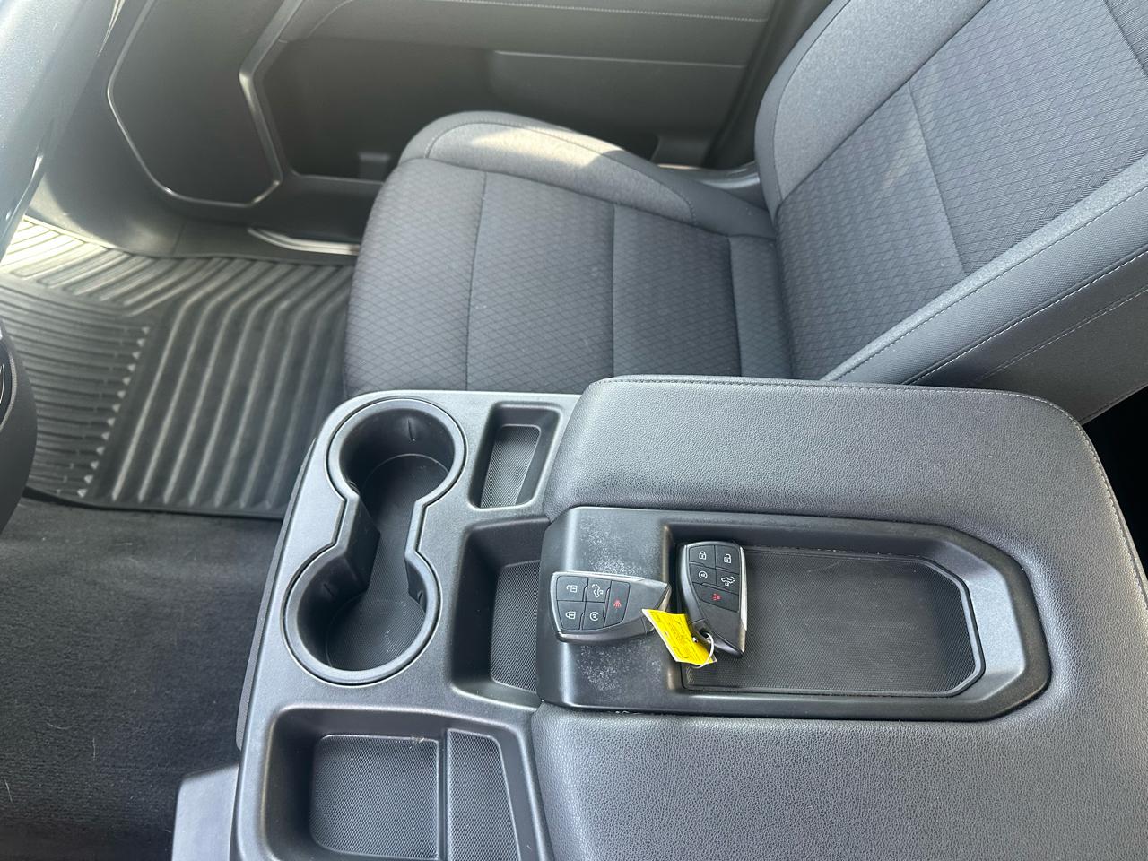 Chevrolet Silverado 1500 LT Crew Cab 4WD 2022