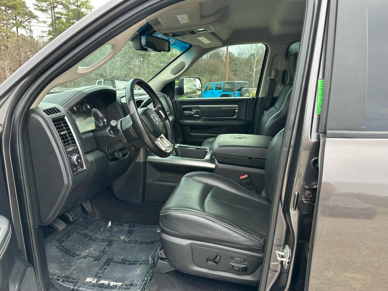 RAM 2500 Laramie Mega Cab 4WD 2018