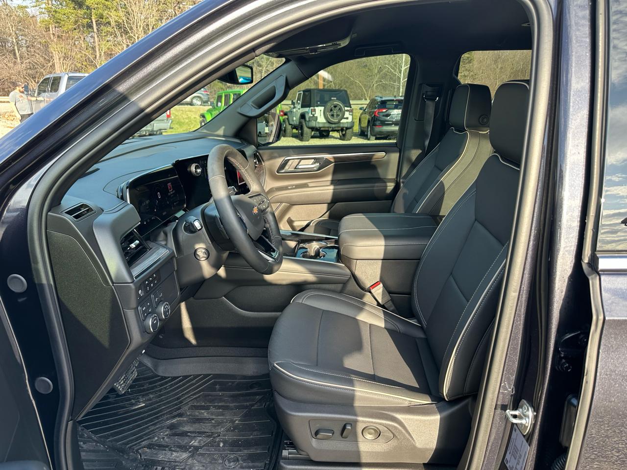 Chevrolet Tahoe Premier 4WD 2025