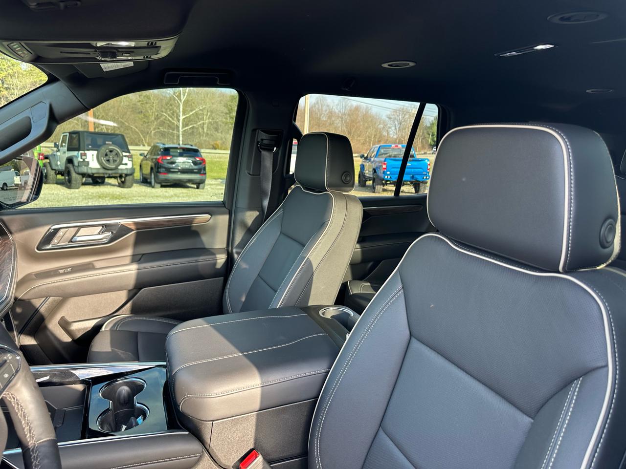 Chevrolet Tahoe Premier 4WD 2025