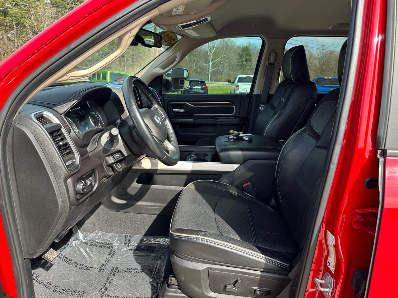 RAM 2500 Laramie Crew Cab SWB 4WD 2022