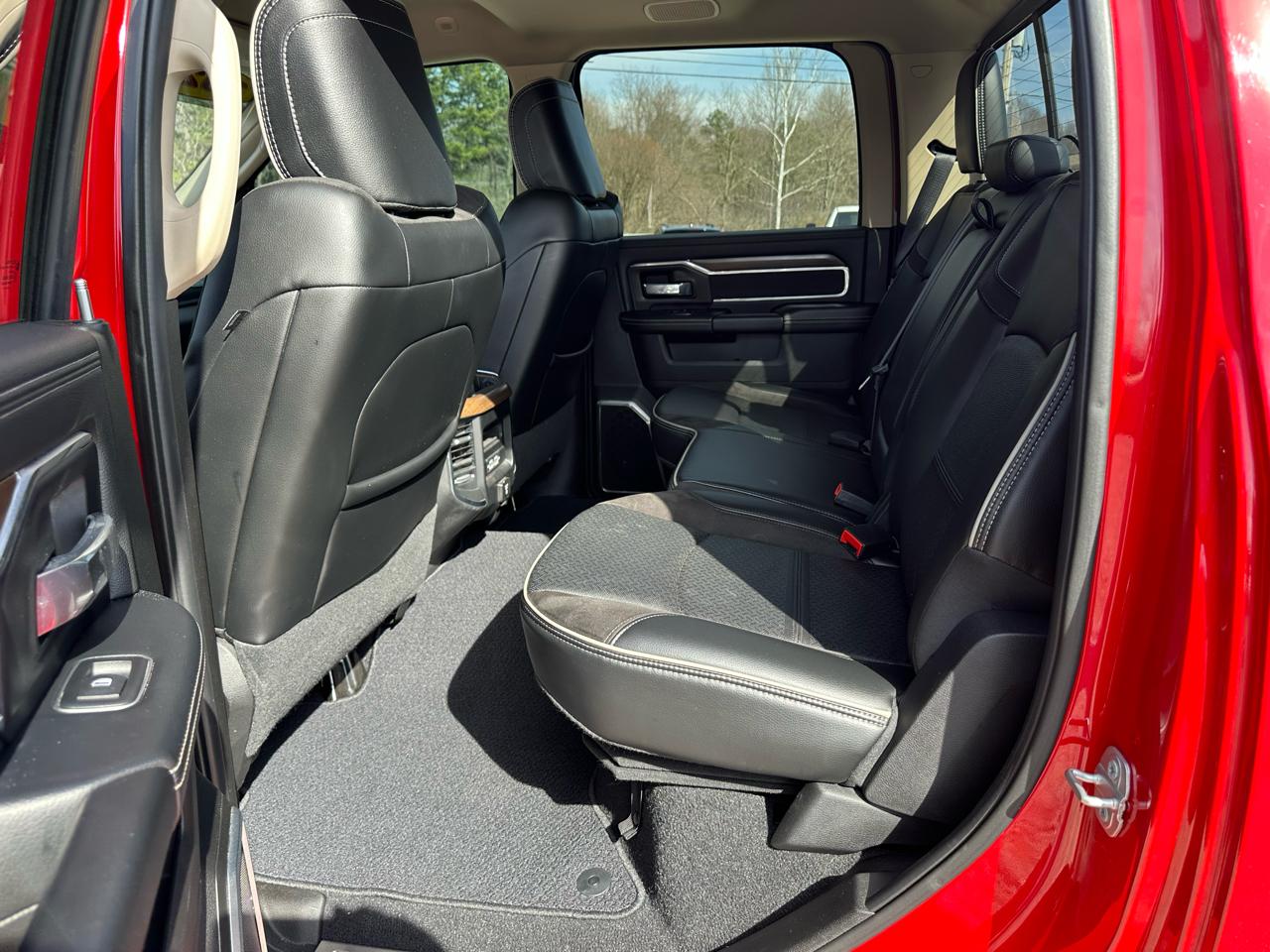 RAM 2500 Laramie Crew Cab SWB 4WD 2022