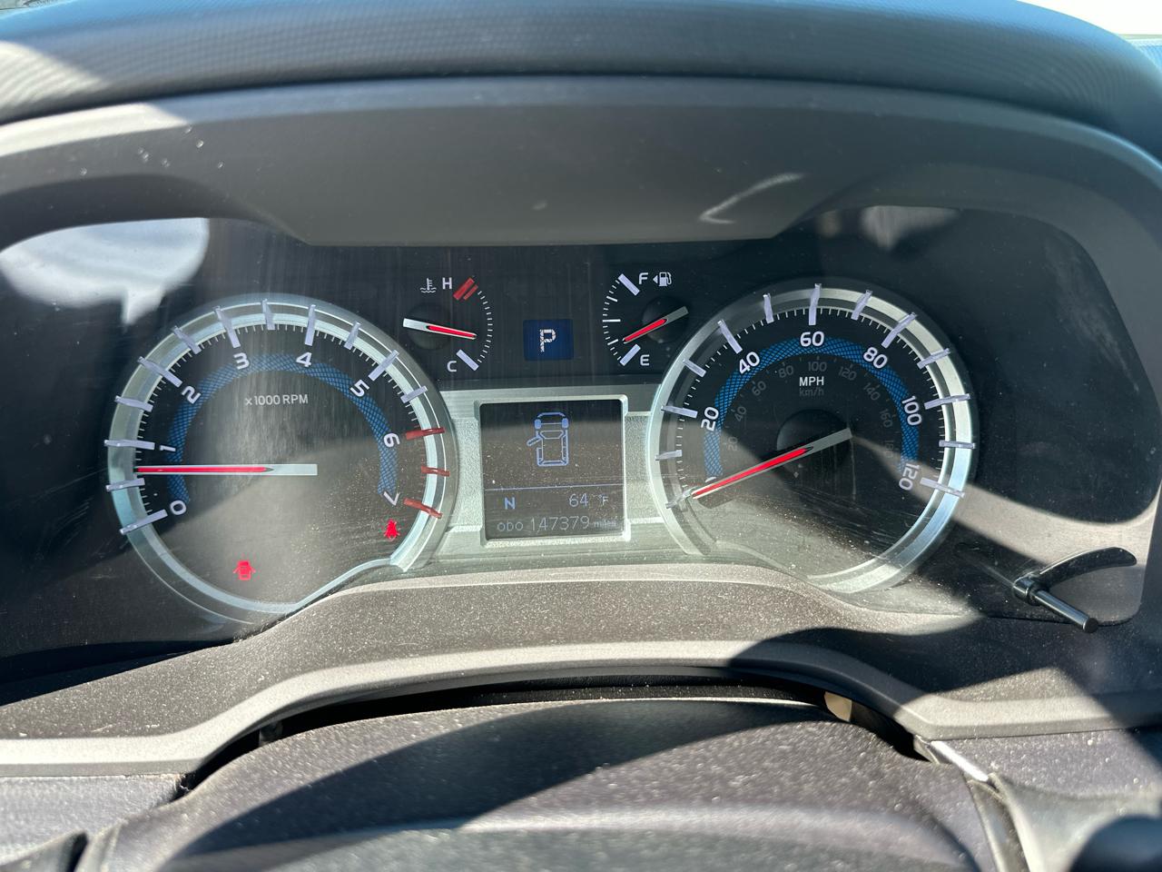 Toyota 4Runner SR5 4WD 2015