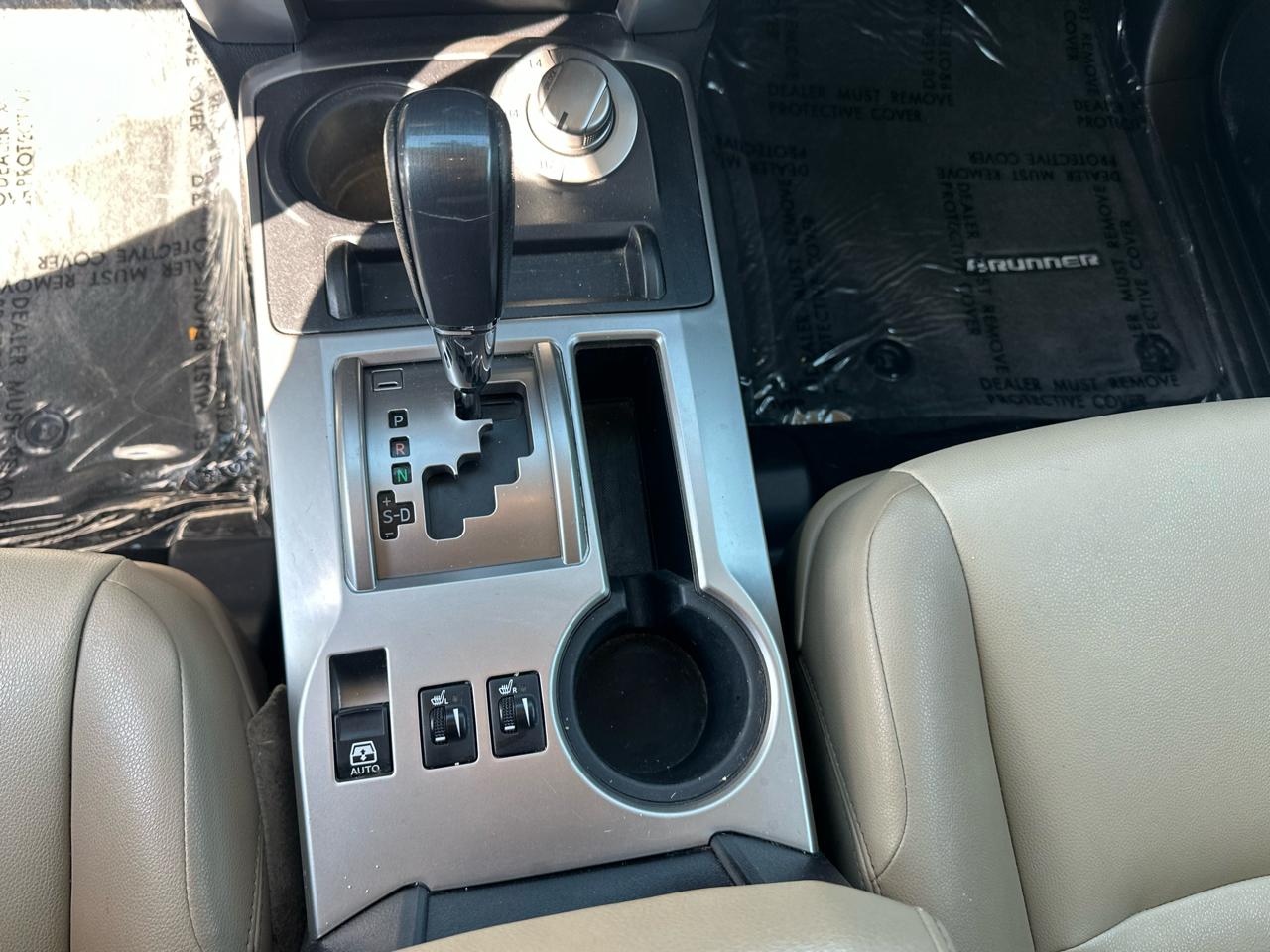 Toyota 4Runner SR5 4WD 2015