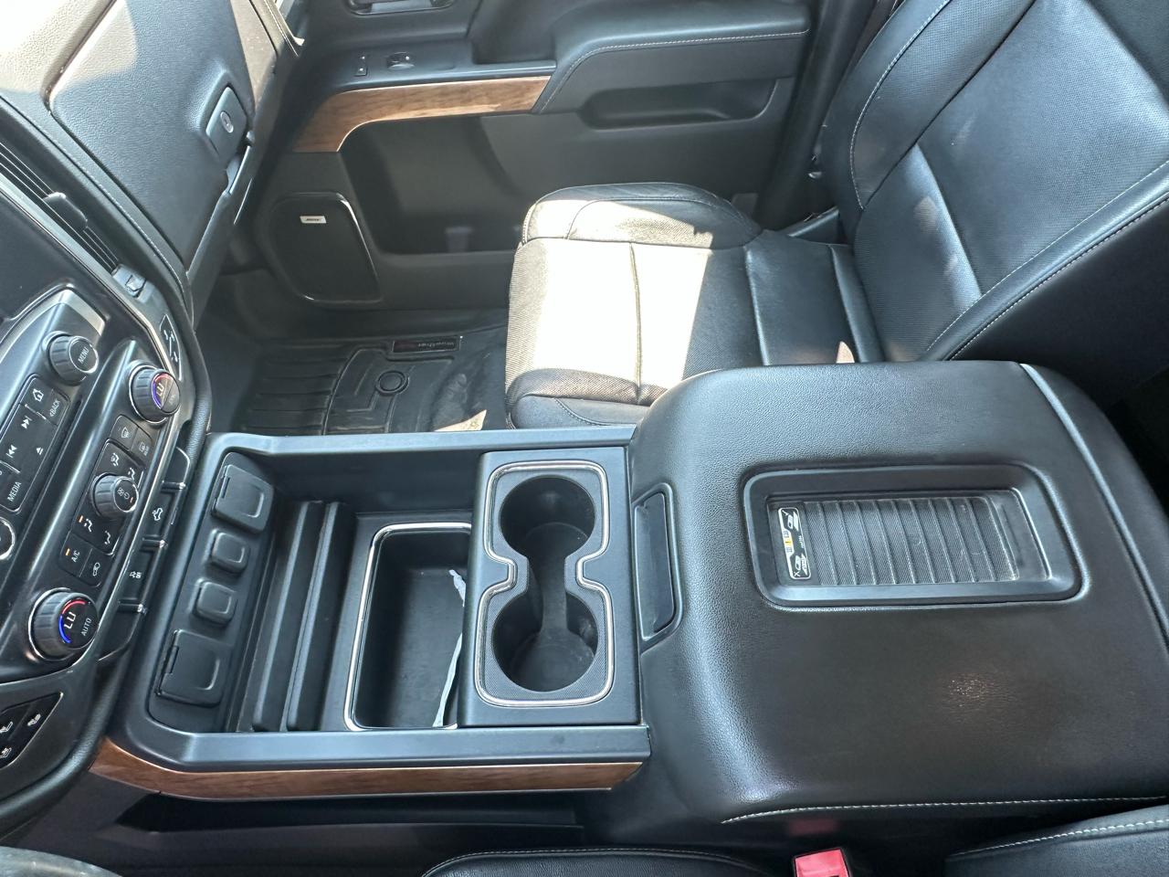 Chevrolet Silverado 1500 4WD Double Cab 143.5" LTZ w/1LZ 2016