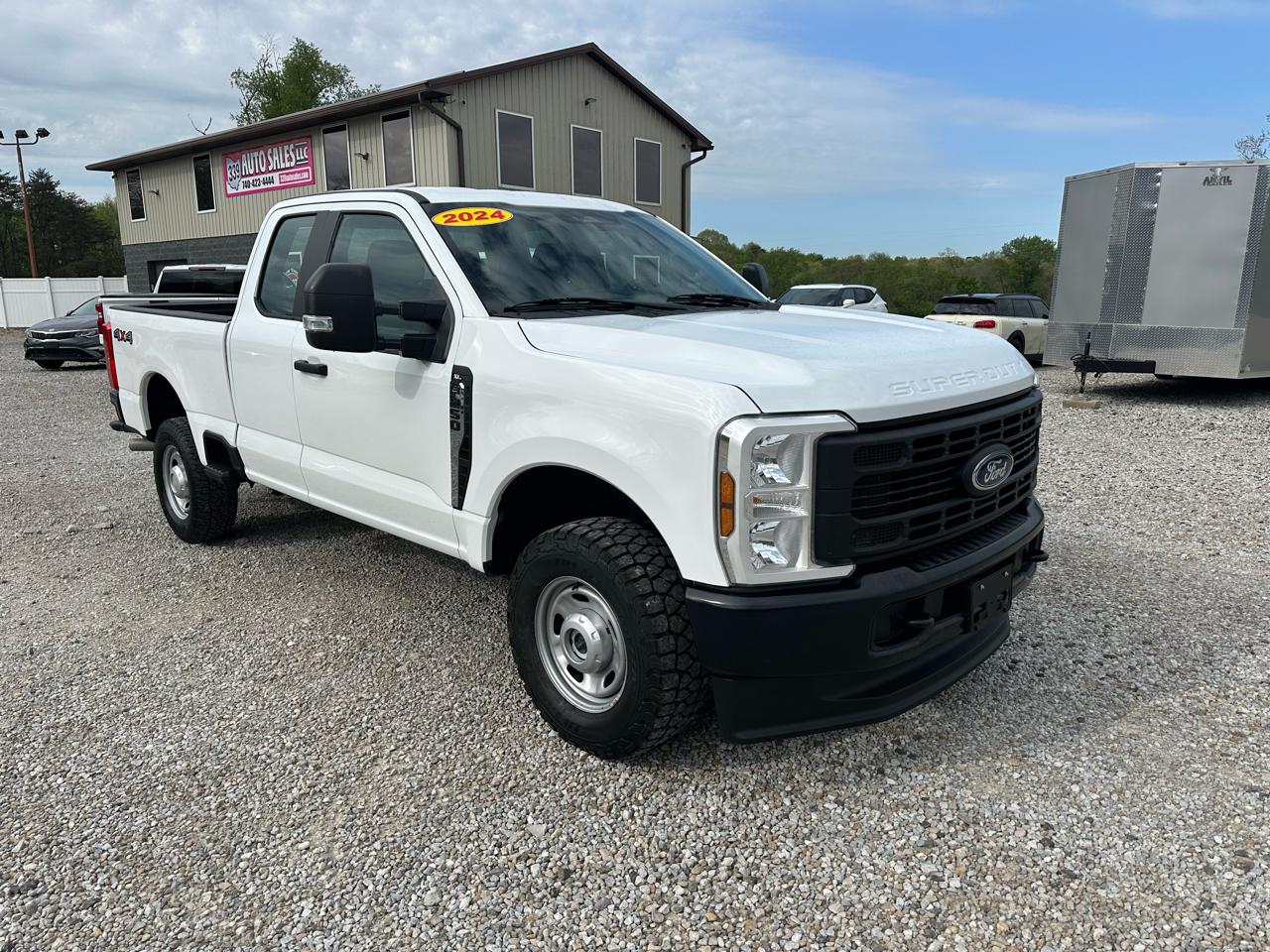 Ford Super Duty F-250 SRW XL 4WD SuperCab 6.75' Box 2024