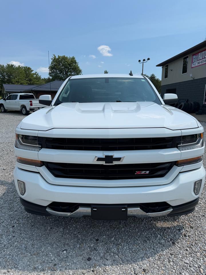 Chevrolet Silverado 1500 4WD Crew Cab 143.5" LT w/2LT 2017