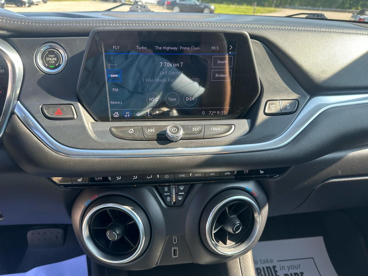 Chevrolet Blazer FWD 4dr w/1LT 2019