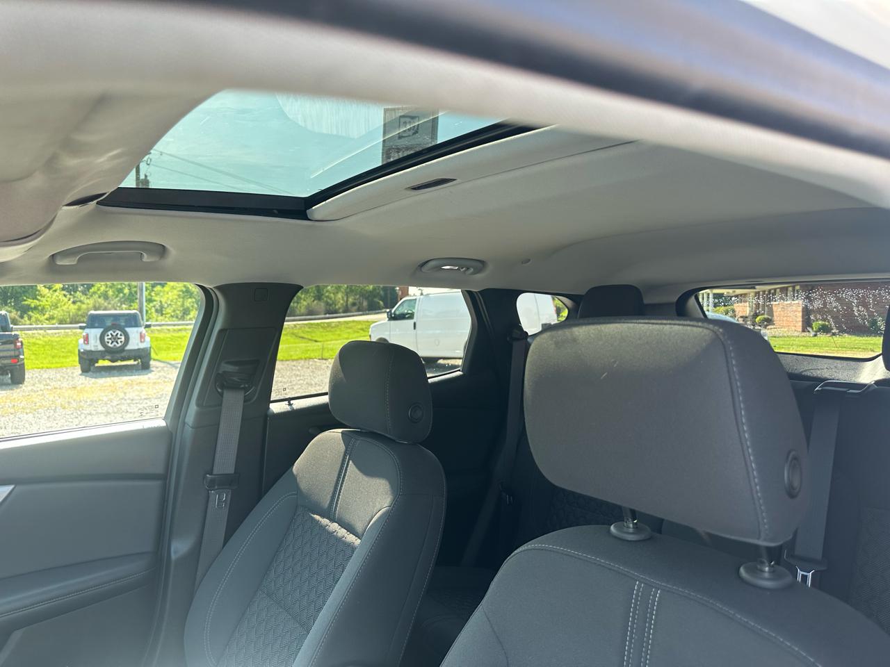 Chevrolet Blazer FWD 4dr w/1LT 2019