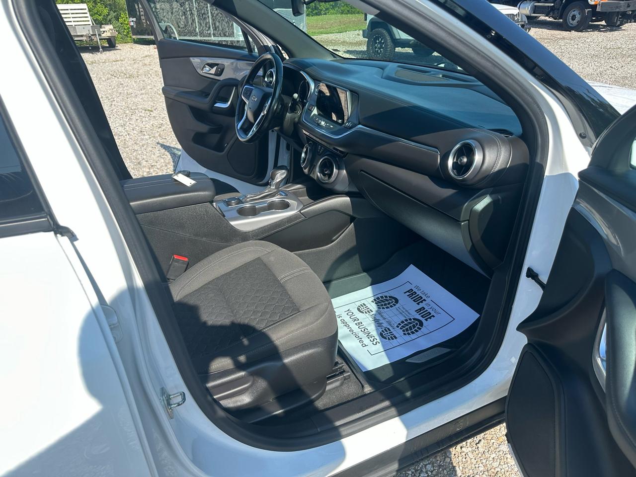 Chevrolet Blazer FWD 4dr w/1LT 2019