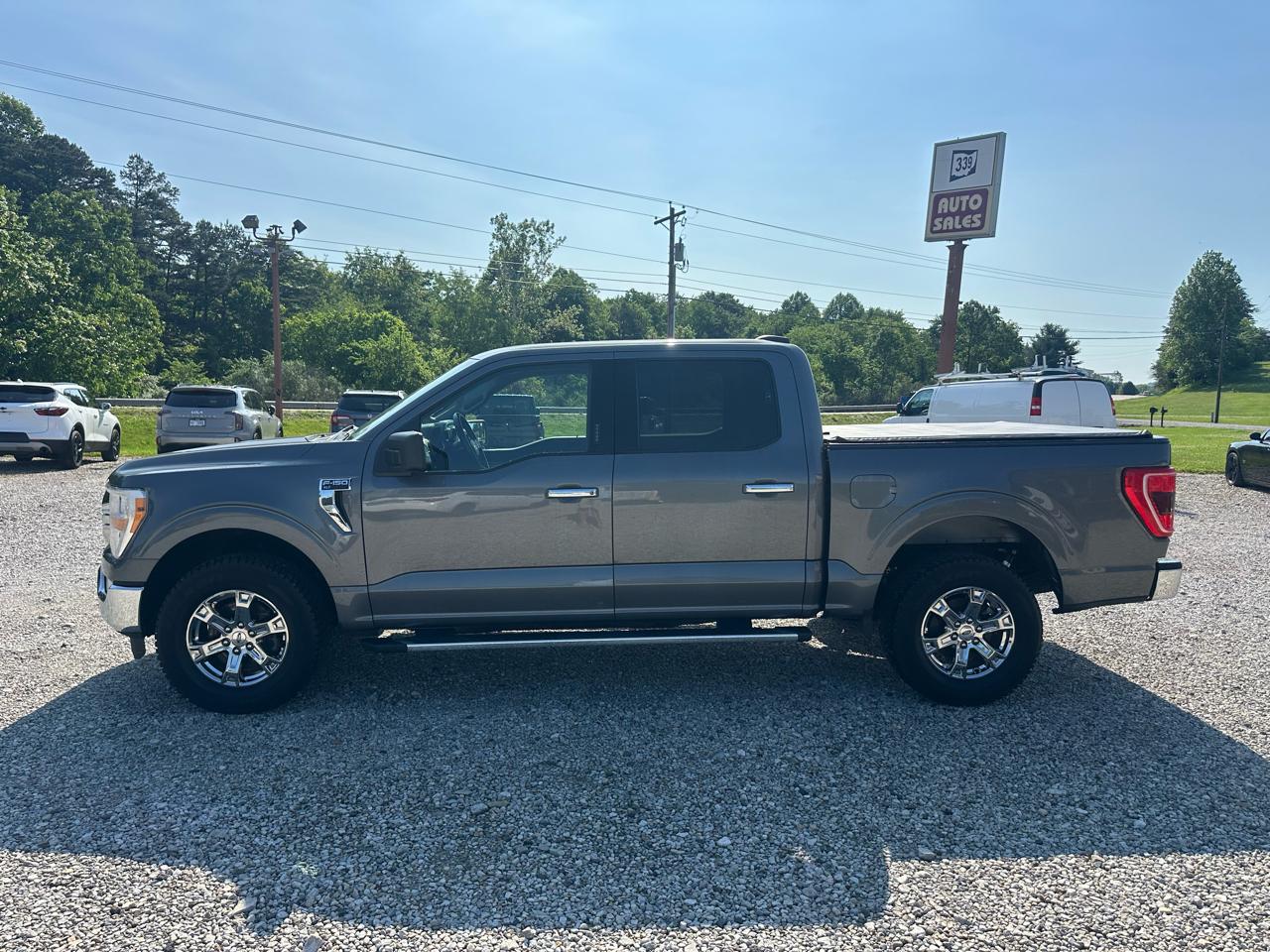 Ford F-150 XLT 4WD SuperCrew 5.5' Box 2022