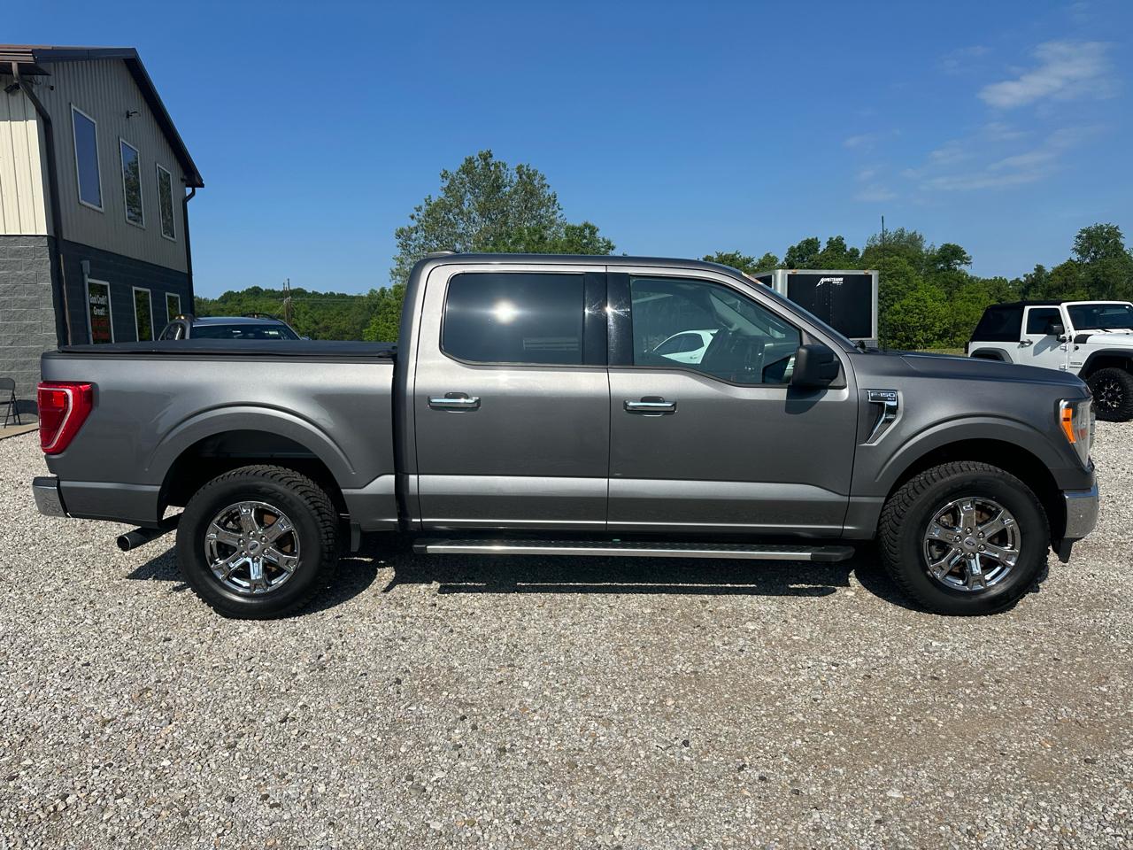 Ford F-150 XLT 4WD SuperCrew 5.5' Box 2022
