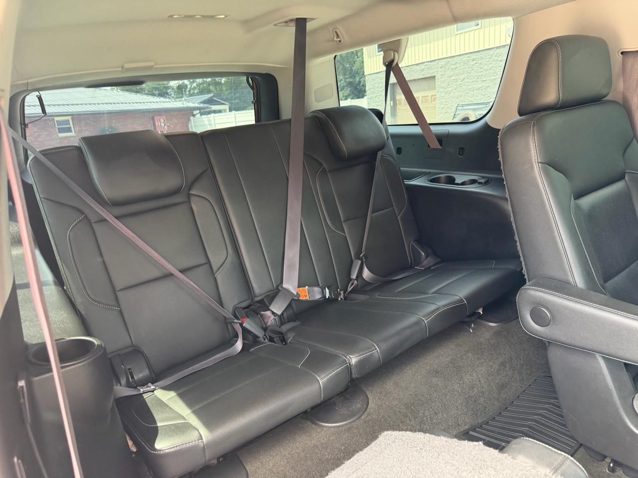 Chevrolet Suburban 4WD 4dr 1500 Premier 2017