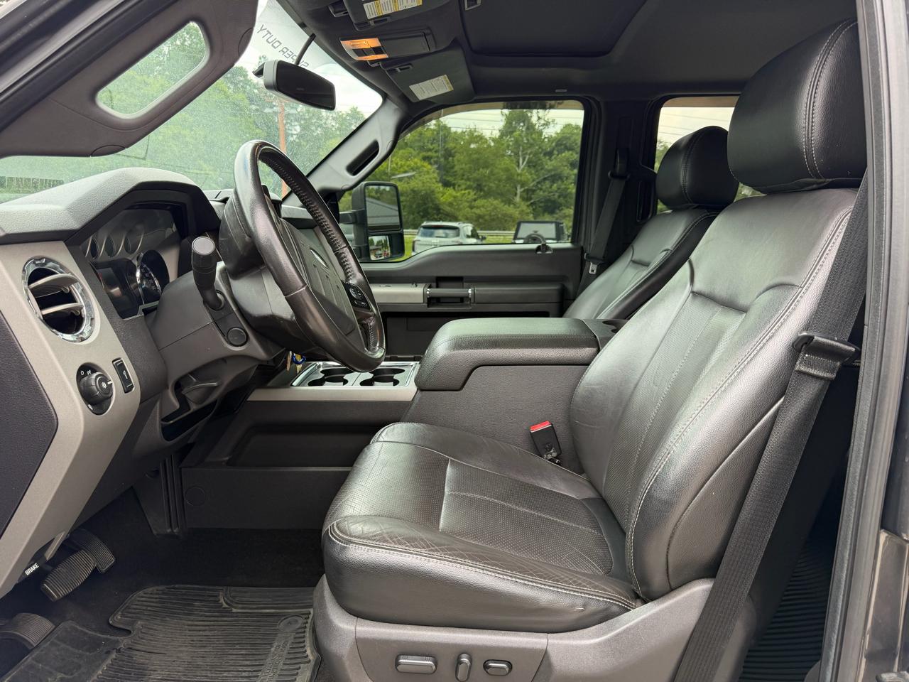 Ford Super Duty F-250 SRW 4WD Crew Cab 172" Lariat 2016