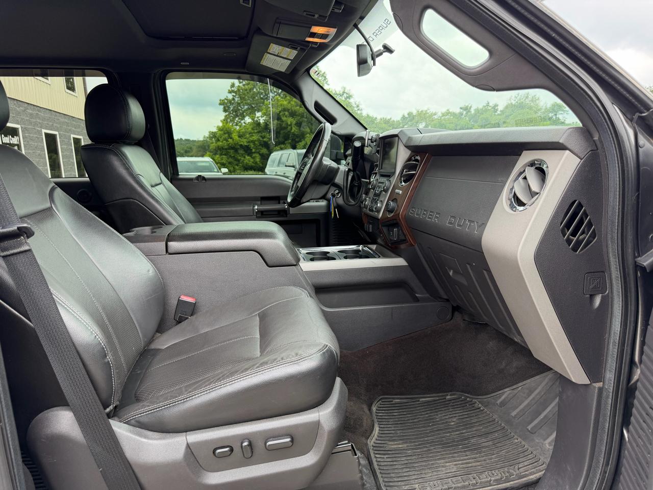 Ford Super Duty F-250 SRW 4WD Crew Cab 172" Lariat 2016