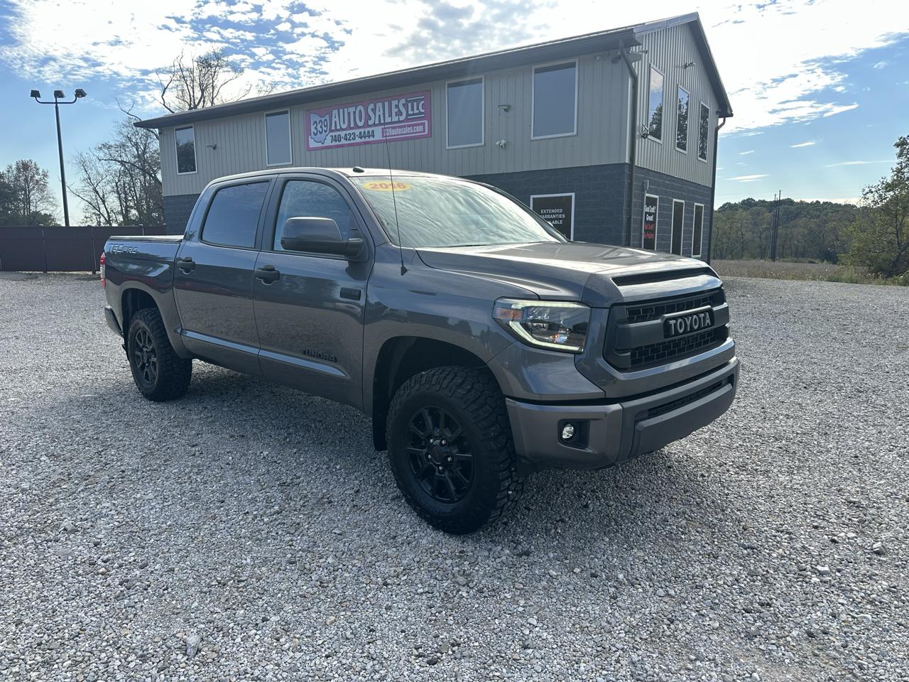 Toyota Tundra 4WD Truck CrewMax 5.7L V8 6-Spd AT SR5 (Natl) 2016
