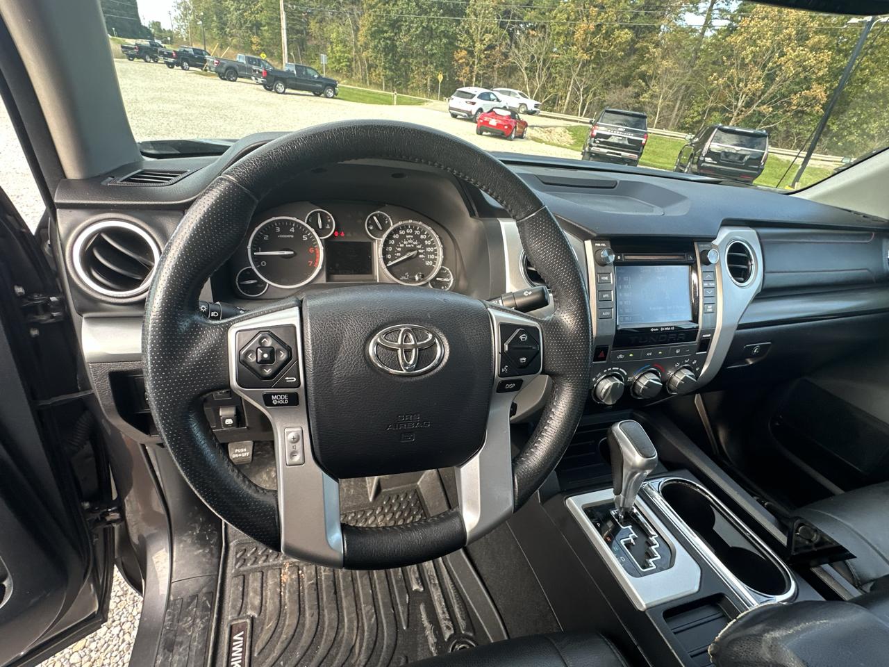 Toyota Tundra 4WD Truck CrewMax 5.7L V8 6-Spd AT SR5 (Natl) 2016