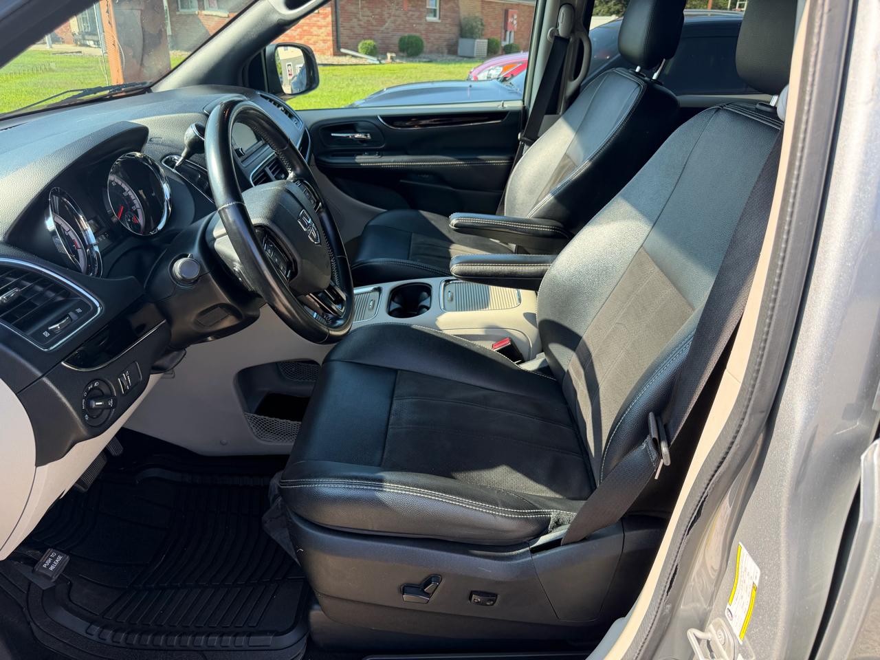 Dodge Grand Caravan SXT Wagon 2019