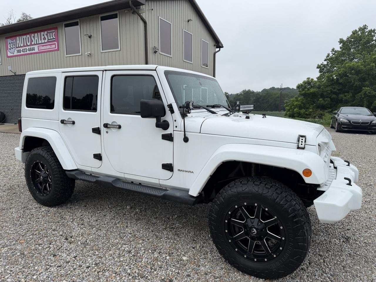 Jeep Wrangler Unlimited 4WD 4dr Sahara 2014