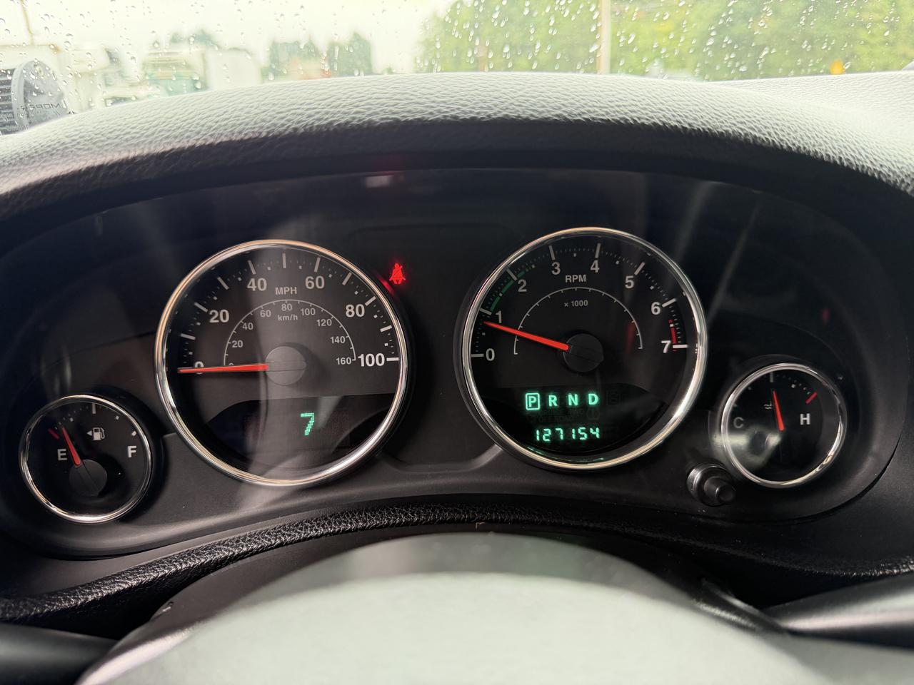 Jeep Wrangler Unlimited 4WD 4dr Sahara 2014